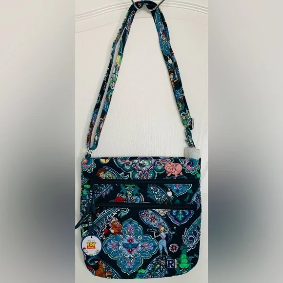 Vera Bradley Disney Pixar Toy Story Andy’s Room Triple Zip Hipster Crossbody bag - Picture 4 of 10